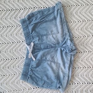 Chambray shorts medium